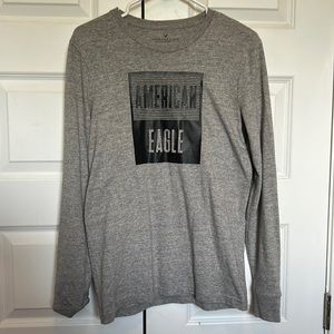 American Eagle men’s long sleeve